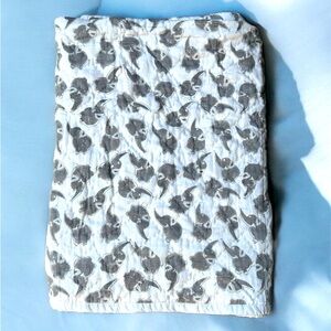 New🌟Anthropologie Quilted Blanket - Baby Elephants